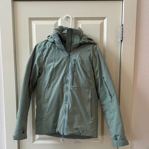 FLYLOW Women's Ski Jacket in Sage Green